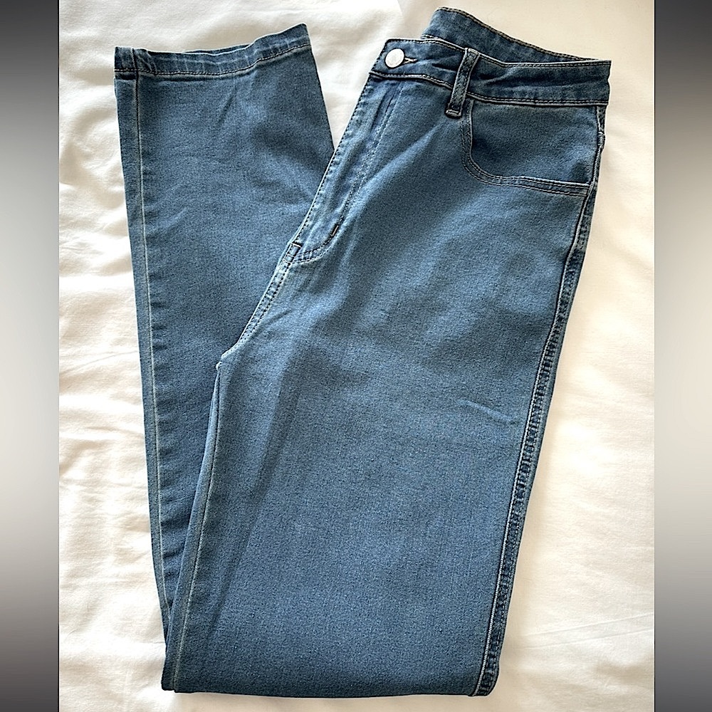 Jeans - Picture 3 of 6